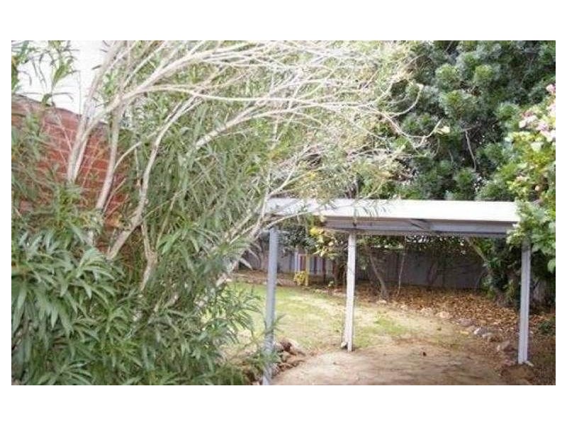 13 Petchell Street, Rangeway WA 6530