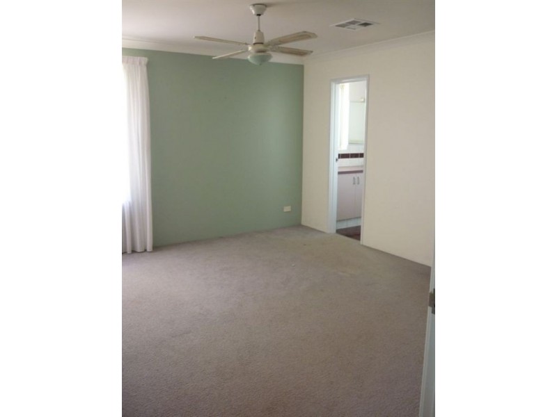 28 Bellimos Drive, Wandina WA 6530