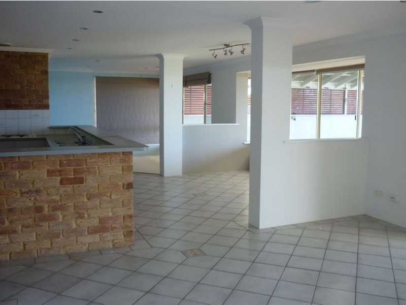 28 Bellimos Drive, Wandina WA 6530