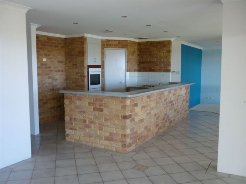 28 Bellimos Drive, Wandina WA 6530