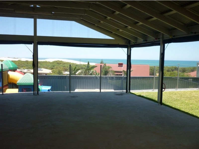 28 Bellimos Drive, Wandina WA 6530