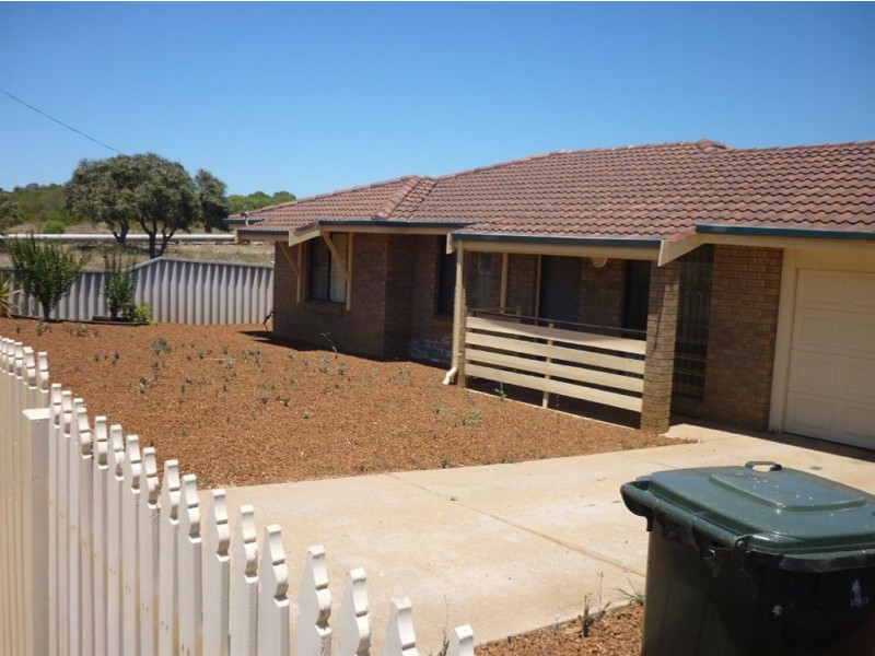 142 Abraham Street, Karloo WA 6530