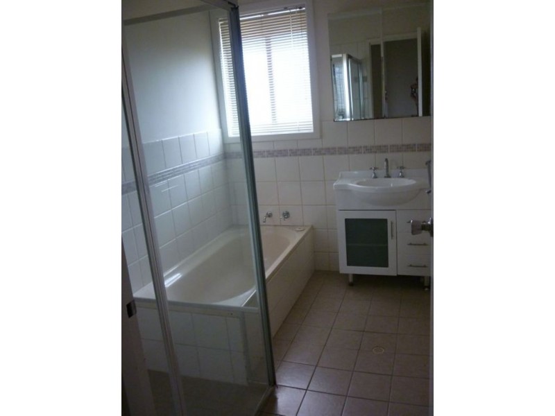 142 Abraham Street, Karloo WA 6530