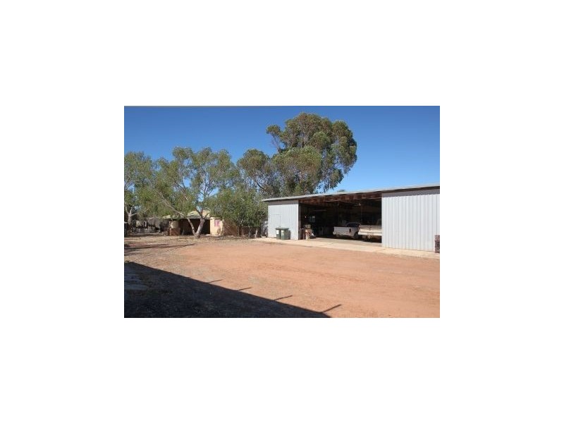 130 White Peak Road, White Peak WA 6532