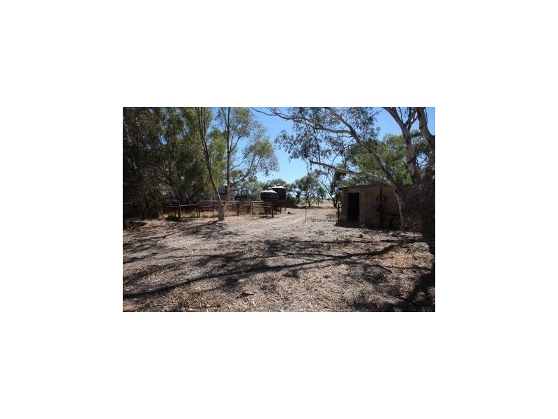 130 White Peak Road, White Peak WA 6532