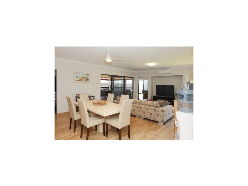 37 Sail Boulevard, Sunset Beach WA 6530