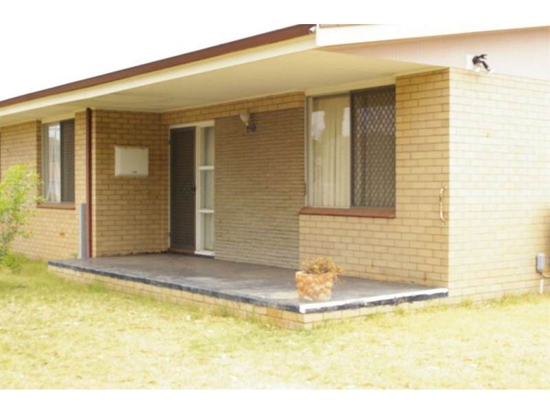 8 Catherine Street, Bluff Point WA 6530