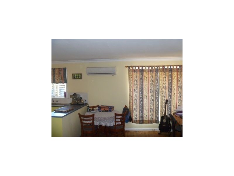 6 Phillip Place, Utakarra WA 6530