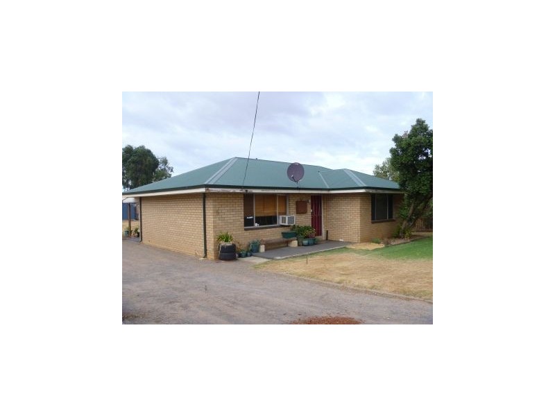 7 Evans Road, Walkaway WA 6528