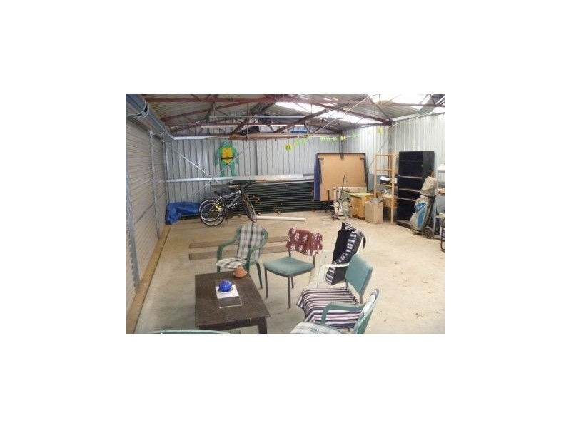 7 Evans Road, Walkaway WA 6528