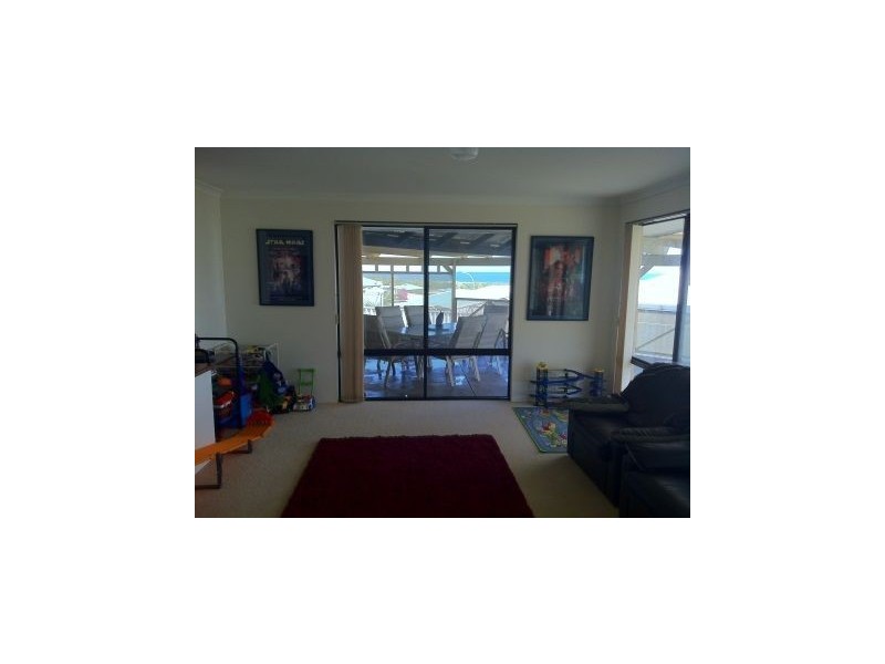 10 Bellimos Drive, Wandina WA 6530