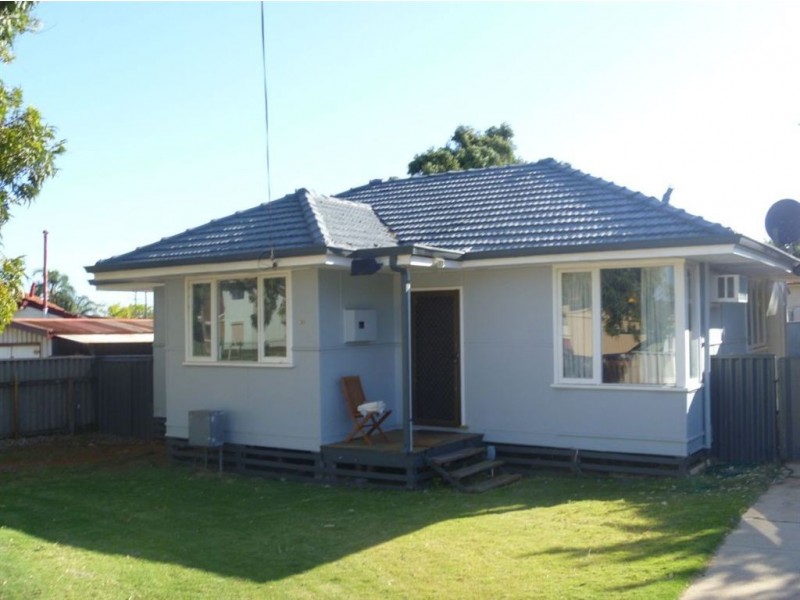 30 Felicia Street, Rangeway WA 6530