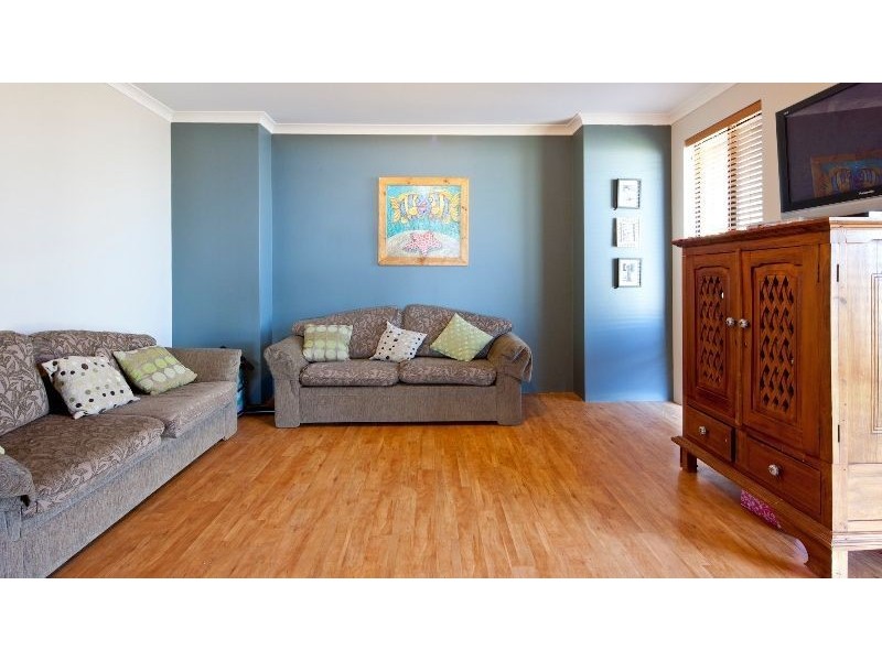 27 Wallabi Drive, Wandina WA 6530