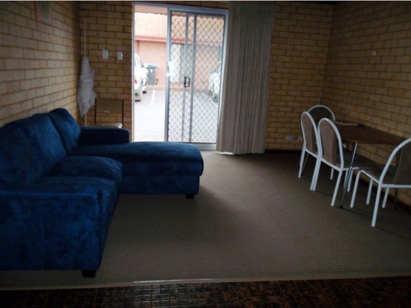 1/41-43 Hardman Street, Rangeway WA 6530