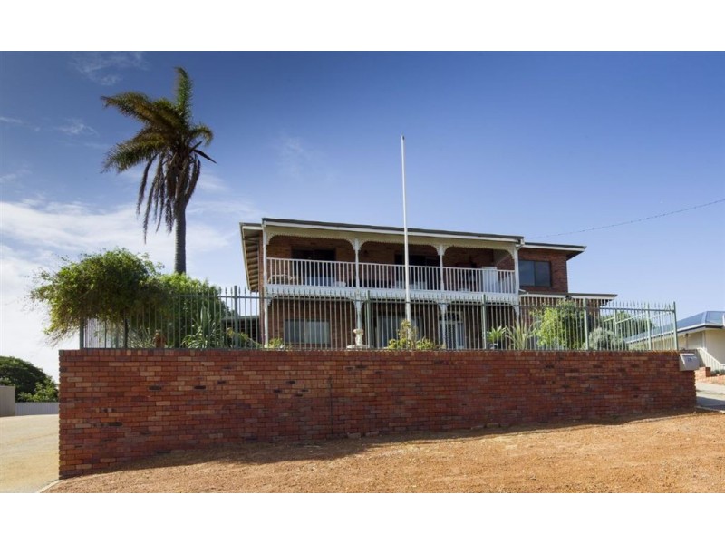 26 Malcolm Street, Bluff Point WA 6530