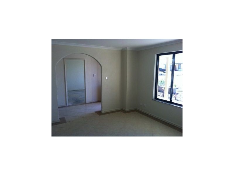 16 Windward Way, Drummond Cove WA 6532