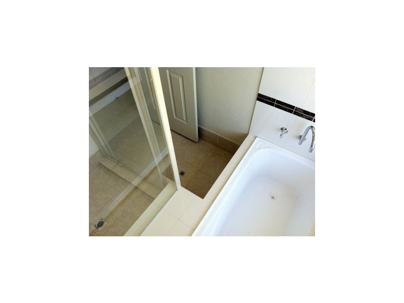 16 Windward Way, Drummond Cove WA 6532