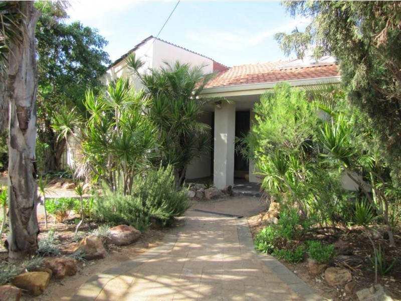 8 O’Connor Street, Bluff Point WA 6530