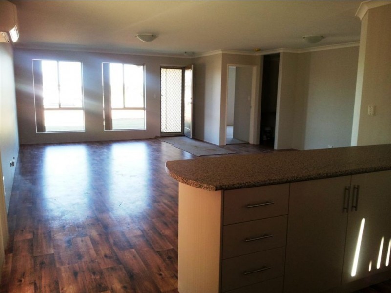 16 Yarraman Road, Waggrakine WA 6530