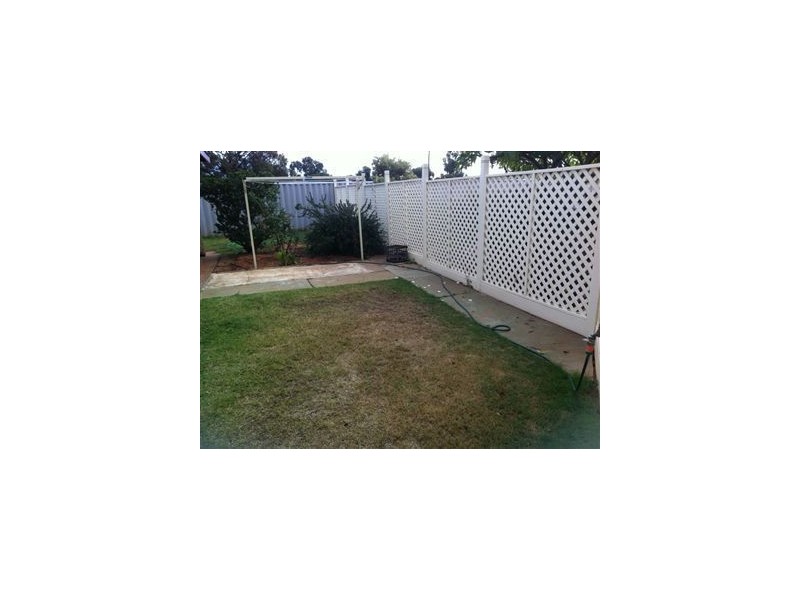 1/257 Fourth Street, Wonthella WA 6530