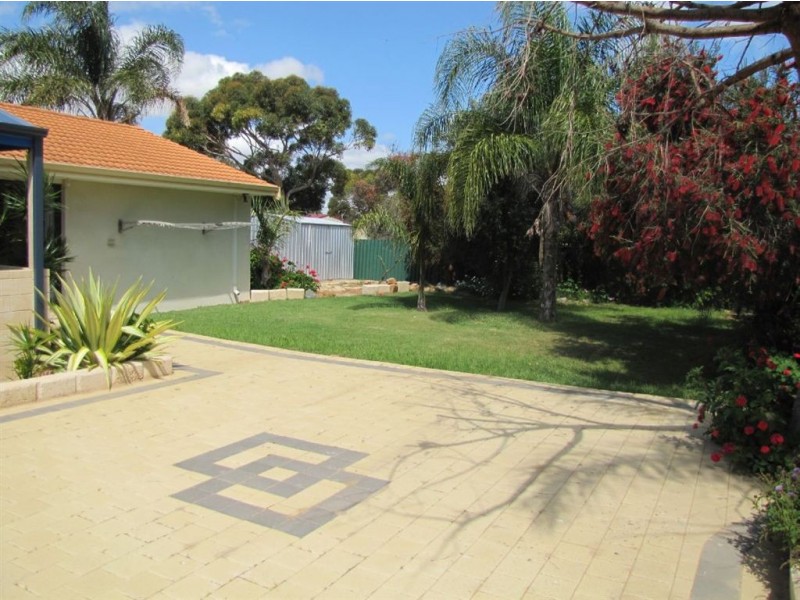 8 O’Connor Street, Bluff Point WA 6530