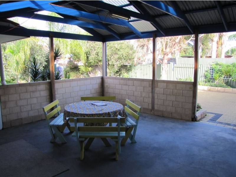 8 O’Connor Street, Bluff Point WA 6530