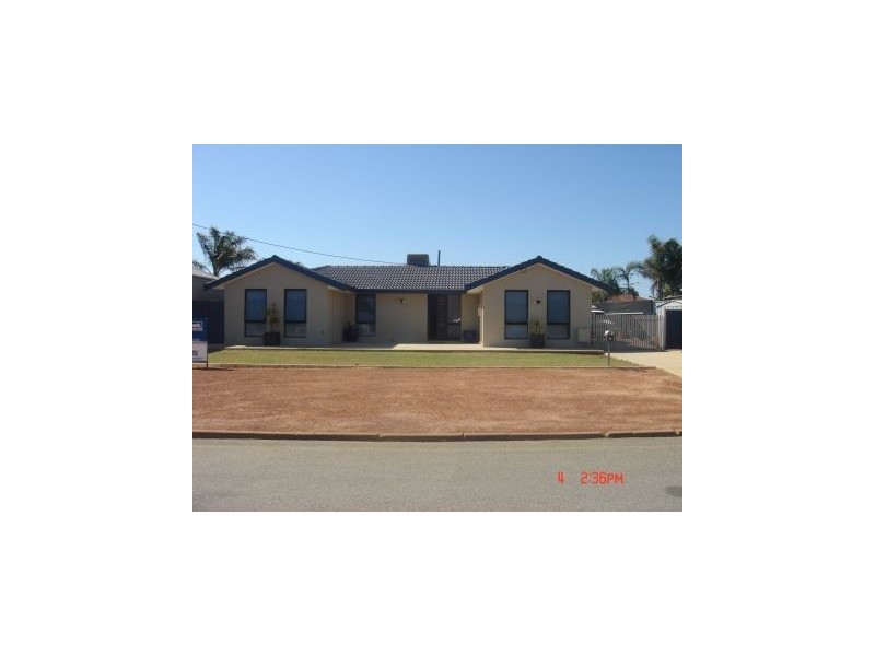 11 O’Connor Street, Bluff Point WA 6530