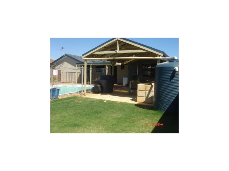 11 O’Connor Street, Bluff Point WA 6530