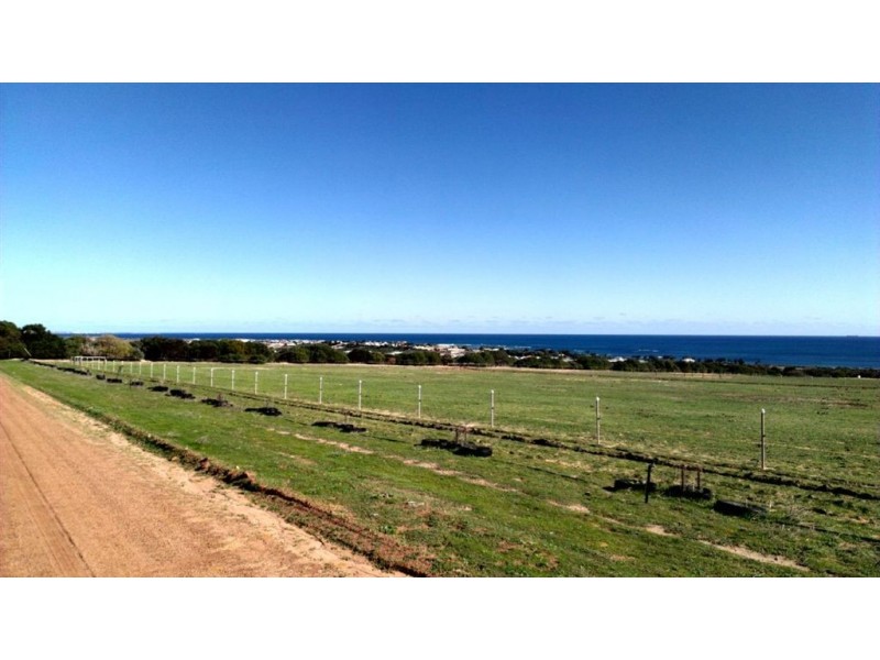 Lot 4 Wokarena Road, White Peak WA 6532