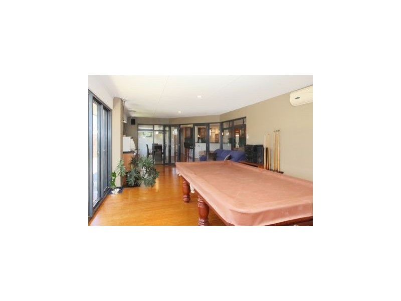 20 Waterfront Circle, Drummond Cove WA 6532