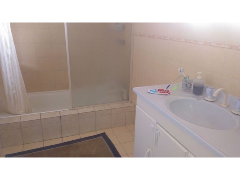 33 Eastern Road, Geraldton WA 6530