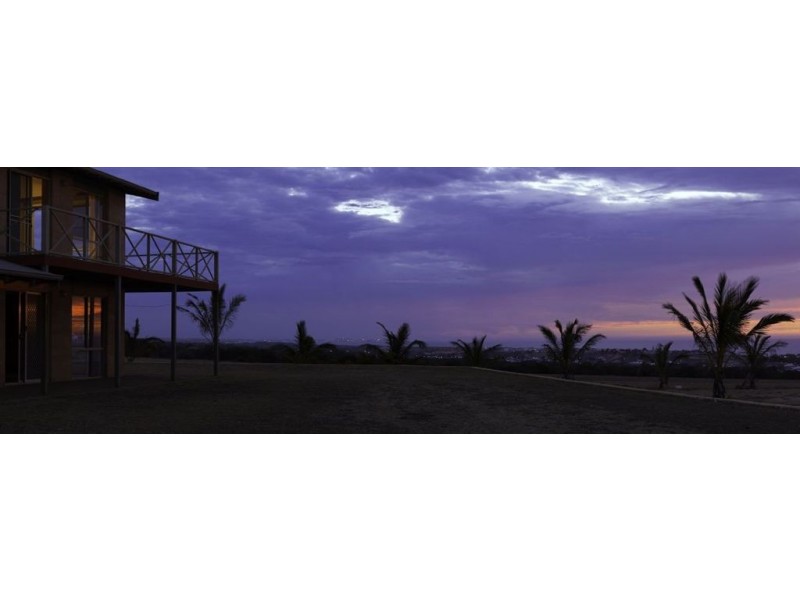 38 Wokarena Road, White Peak WA 6532