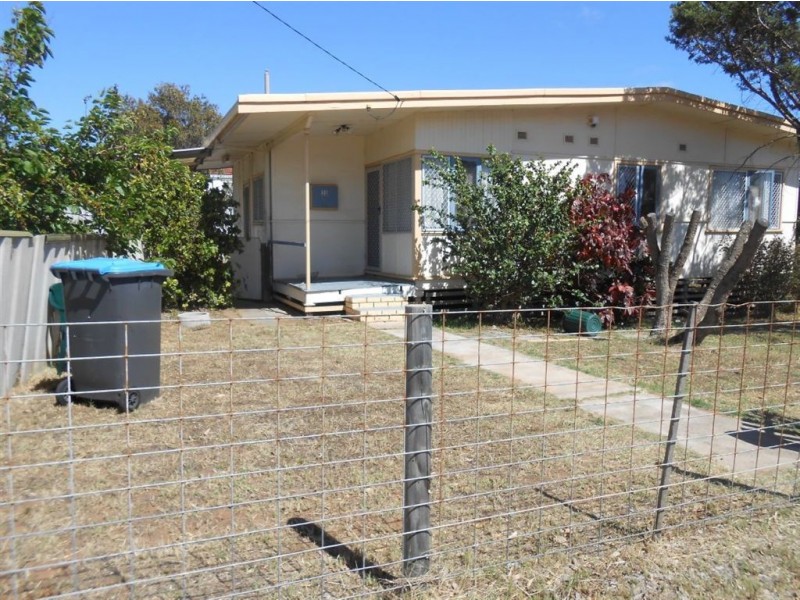 20 Diosma Street, Rangeway WA 6530