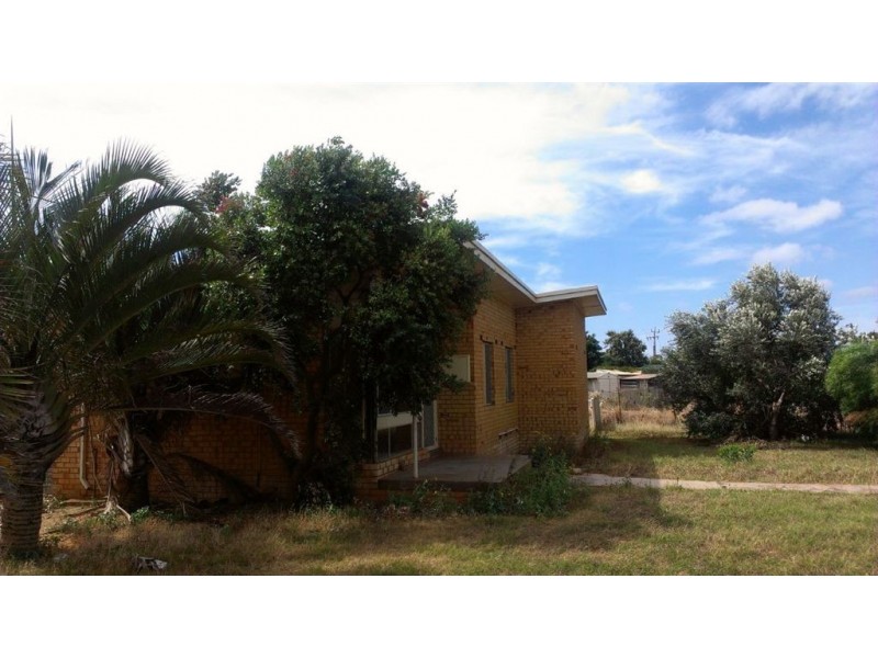 32 Devenish Street, Utakarra WA 6530