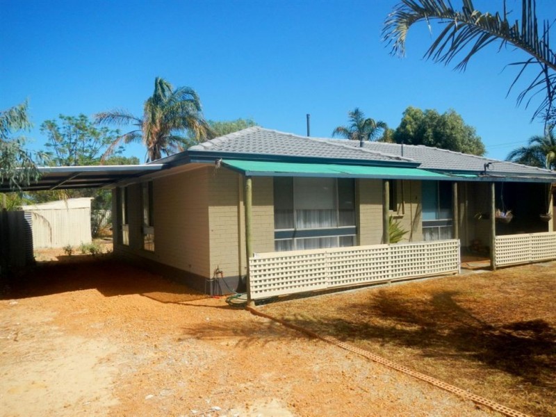 9 Melbourne Street, Waggrakine WA 6530