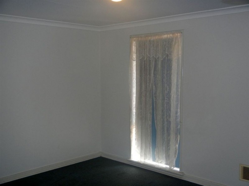 9 Melbourne Street, Waggrakine WA 6530