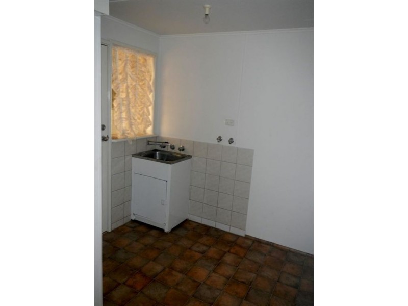 9 Melbourne Street, Waggrakine WA 6530