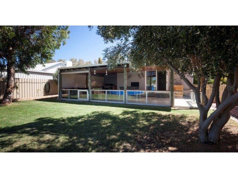 17 Eastbourne Road, Sunset Beach WA 6530