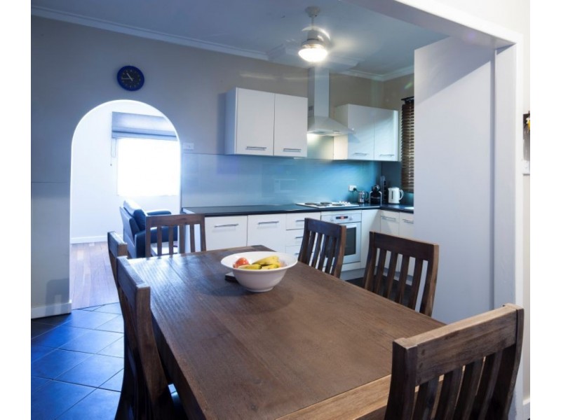 17 Eastbourne Road, Sunset Beach WA 6530