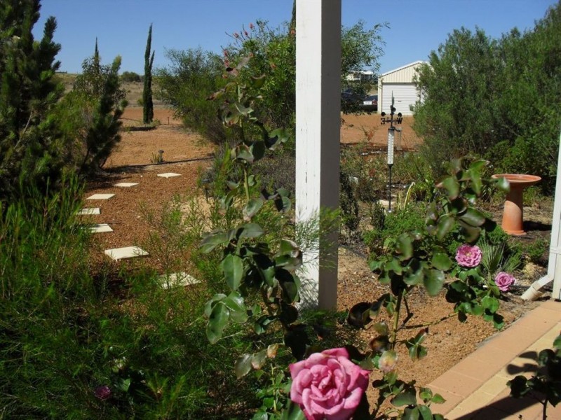 206 Eliza Shaw Drive, White Peak WA 6532