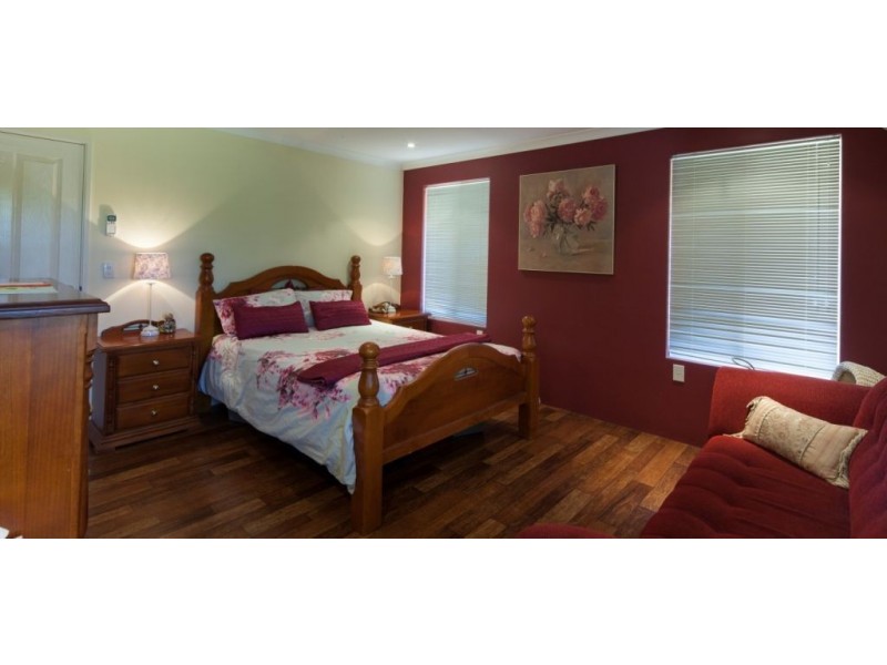 206 Eliza Shaw Drive, White Peak WA 6532