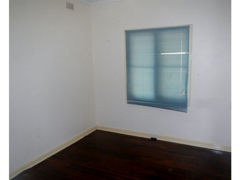 37 Abelia Street, Rangeway WA 6530