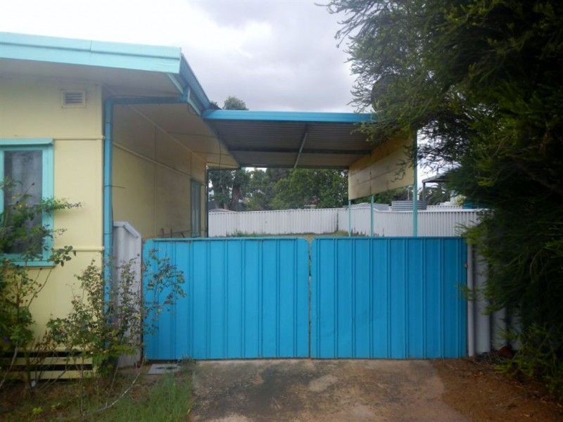 37 Abelia Street, Rangeway WA 6530