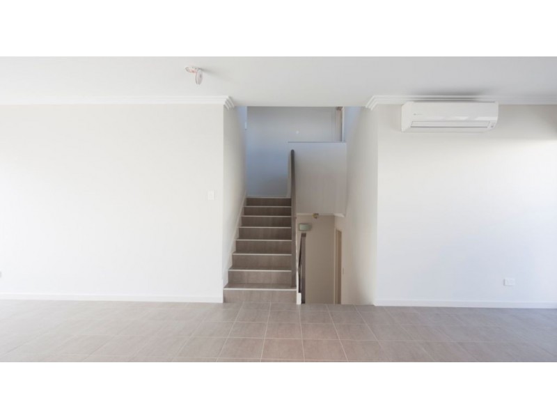Unit 2/305 Chapman Road, Bluff Point WA 6530