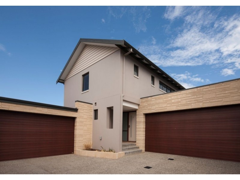 Unit 3/305 Chapman Road, Bluff Point WA 6530