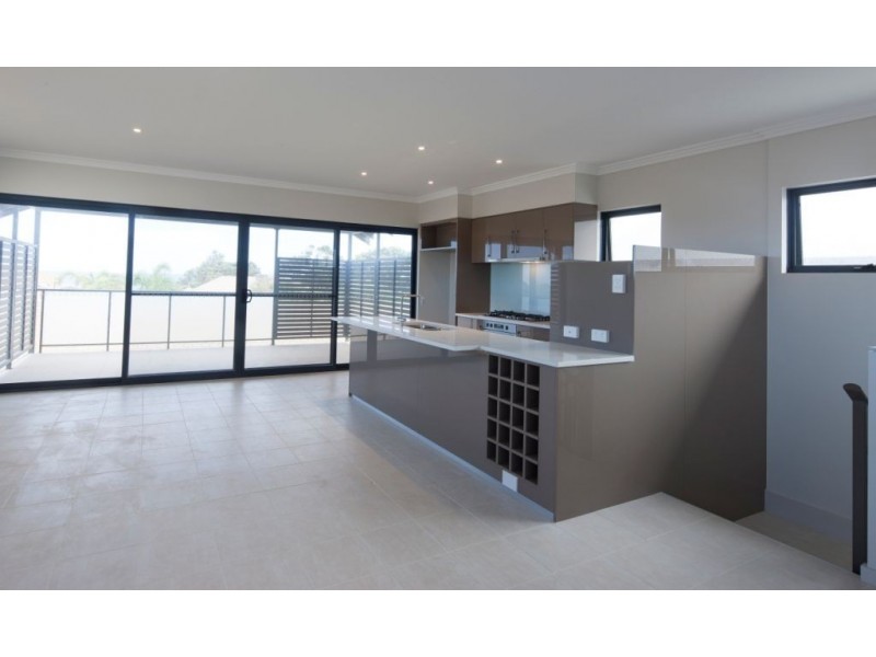 Unit 3/305 Chapman Road, Bluff Point WA 6530