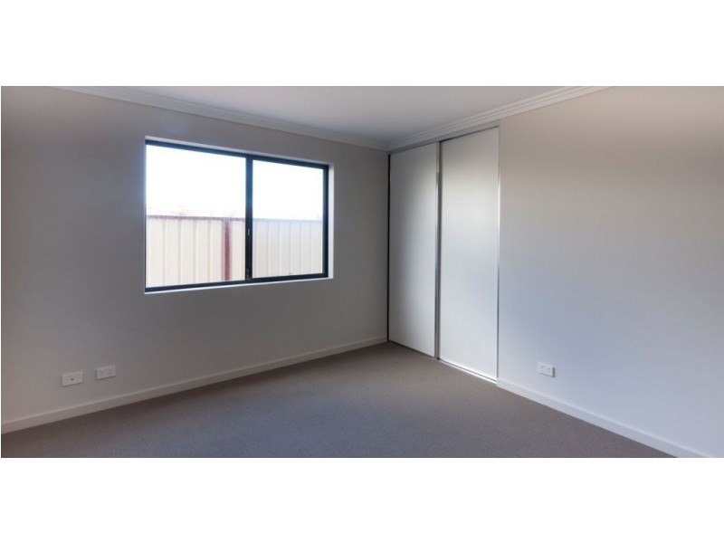 Unit 3/305 Chapman Road, Bluff Point WA 6530