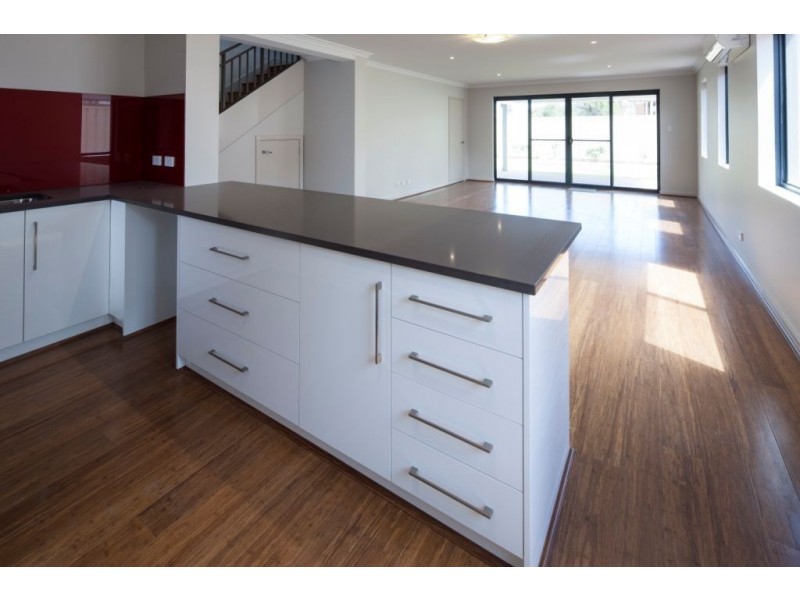 Unit 5/305 Chapman Road, Bluff Point WA 6530