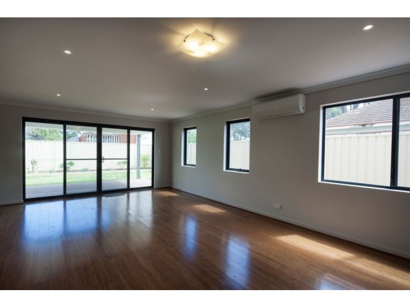 Unit 5/305 Chapman Road, Bluff Point WA 6530