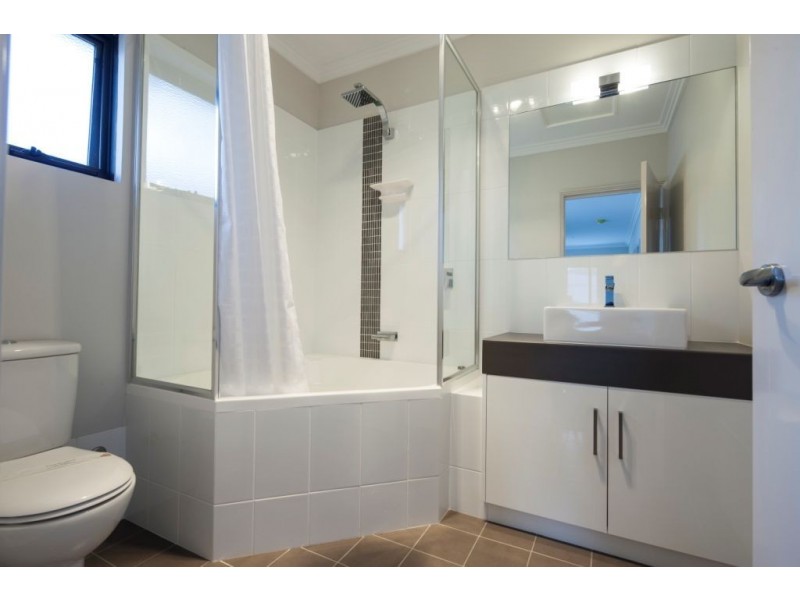 Unit 5/305 Chapman Road, Bluff Point WA 6530